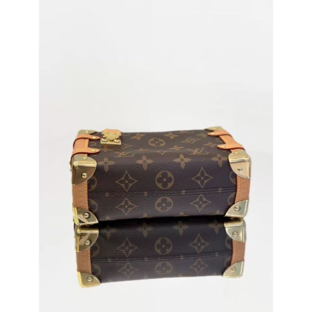 Louis Vuitton Women Pre-Loved Bag Very Good Condition - Picture 6 of 7
